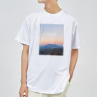 horror_nou13の淡い空の富士山 Dry T-Shirt
