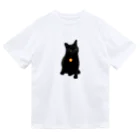 mochi mochi neko yaの黒猫のkey ドライTシャツ