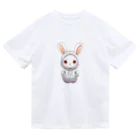 Vasetti_pressのパーカーを着ているうさぎちゃん Dry T-Shirt