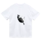 ayapplepieの実家のネコ Dry T-Shirt