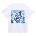 the blue seasonの雪原の小さな守り神 ドライTシャツ