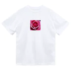 emeralのクリスタルエレガンスローズ Dry T-Shirt