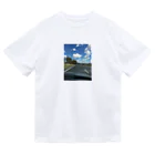 YASUE ABE JPのSend your location ドライTシャツ