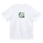 Lovers-chapelの四葉のクローバー Dry T-Shirt