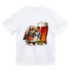 bottaの可愛いウサギ(垂れ耳ビール)カラー03 ドライTシャツ