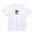 BinaryStoreのサングラスをかけた三毛猫 Dry T-Shirt