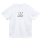 どうぶつやの猫とサッカーボール Dry T-Shirt