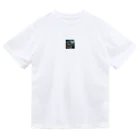 MO23の神秘的な空間 Dry T-Shirt