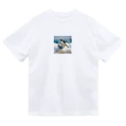 hakumenhonのサーフィンするペンギン Dry T-Shirt