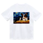 Dog Art Museumの【星降る夜 - パピヨン犬の子犬 No.2】 Dry T-Shirt