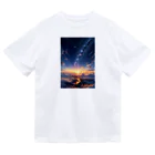 モノモノクローゼットの夜空と天の川 ドライTシャツ