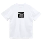 yohiti193の（モノクロ写真風）山間の戦場のジオラマ② Dry T-Shirt