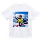 ikasumikoboのスノボ猫 Dry T-Shirt