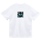 Take-chamaの穏やかな表情に宿る究極の平和。 Dry T-Shirt