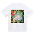 NORIMA'S SHOP のボタニカルな薔薇とストックの花束と落ち葉のコラージュと籠の中に座るペルシャ子猫 Dry T-Shirt