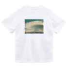 白身魚のフライのかなとこ雲 Dry T-Shirt