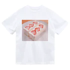 癒しショップのショートケーキ Dry T-Shirt