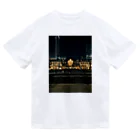 Sumaの夜の東京駅 Dry T-Shirt