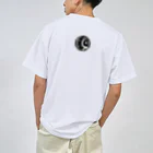 kazeou（風王）の孤独の月(AI生成) Dry T-Shirt