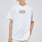 システマ東京のTRAIN HARD, BREATHE EASY ドライTシャツ