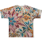 使いやすいデザインがいいね！のお花のバティック柄 鮮やか All-Over Print T-Shirt :back