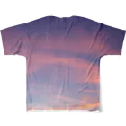 アラサワの美しい夕陽の空Tシャツ フルグラフィックTシャツの背面