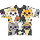 magao_shopの詰めにゃんこ All-Over Print T-Shirt