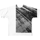 カエル工場のアスファルト01_グレー ［kaerukova］ All-Over Print T-Shirt