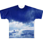 カエル工場の●雲の切れ間_青［kaerukova］ フルグラフィックTシャツ