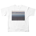 shiho yamamotoのumi All-Over Print T-Shirt :back