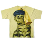 ぐうライショップの真珠の耳飾りの猫 フルグラフィックTシャツの背面