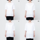 白石拓也の吾輩は猫でR All-Over Print T-Shirt :model wear (woman)