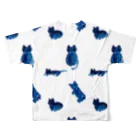 菜っぱの夜をまとった猫ちゃん All-Over Print T-Shirt :back