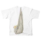 まめるりはことりの尾羽がピン　可愛いオカメインコちゃん【まめるりはことり】 フルグラフィックTシャツの背面