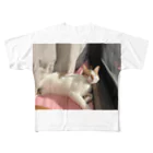 ぴりからきゅうりのおねむなにゃんこ All-Over Print T-Shirt