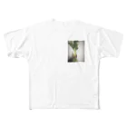 エブリーのCELERY All-Over Print T-Shirt