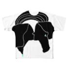 happinessのL kiss - Black All-Over Print T-Shirt