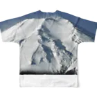 下田村の冠雪した富士山_003 フルグラフィックTシャツの背面