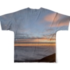 タツノオトシゴローズのsea ​​of ​​clouds All-Over Print T-Shirt :back