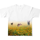 Honeycom.bearのコスモスとキバナコスモス(両面プリント) All-Over Print T-Shirt :back