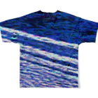 水草の波打ち際（夜） All-Over Print T-Shirt :back