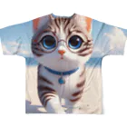 猫と紡ぐ物語の南国の海辺を歩く勇ましさに胸キュン猫 All-Over Print T-Shirt :back