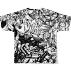 AYA_japanartistの菊と金魚と蝶々 フルグラフィックTシャツの背面