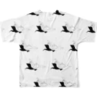 AYA_japanartistの折り鶴 フルグラフィックTシャツの背面