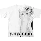 y.nyanmo やよにゃんもの王冠猫　ビッグT 白 フルグラフィックTシャツの背面