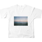 kyari dolphinのsea Tシャツ フルグラフィックTシャツの背面