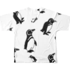Cubのおえかきグッズ。のマゼランペンギン　総柄 All-Over Print T-Shirt :back