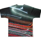 ひろし。のTシャツ屋さんのフォントシリーズ,  DはDaylight 01。 フルグラフィックTシャツの背面