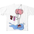 kawaiiのRunaway! All-Over Print T-Shirt