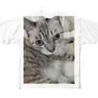 ねこの森でお散歩のフッワフワのシャムミックス フルグラフィックTシャツ